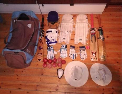 Cricket bag/bat/balls/ helmet the whole kit & more!