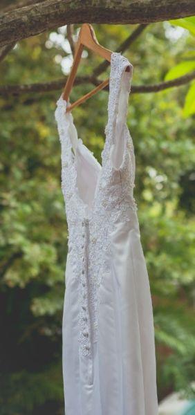 Secondhand Wedding Dress for sale