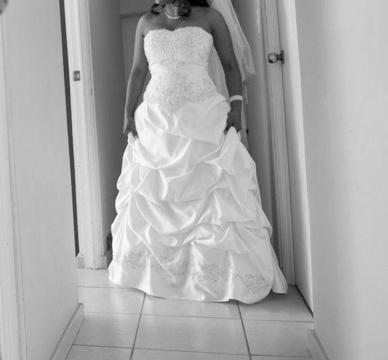 Wedding Dress for sale R 3000-00