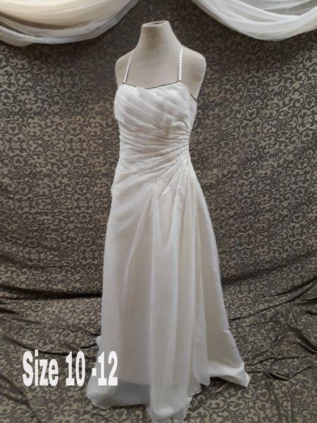 Wedding dress clearance sale R650
