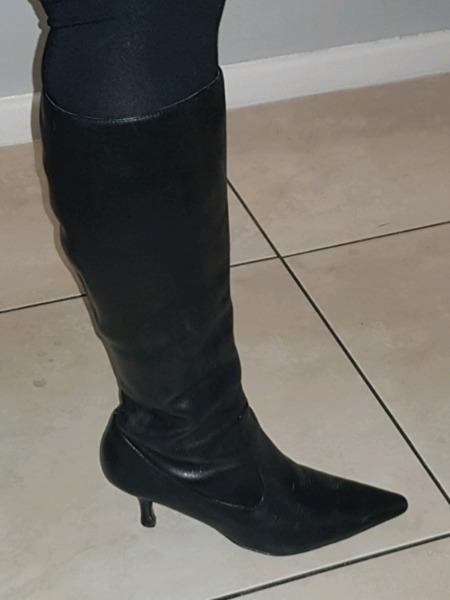 Brown and black leather boot for sale