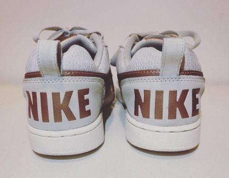 Nike Shoes - BRAND NEW (half the price of a new pair) Urgent