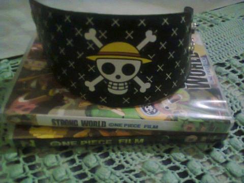 ONE PIECE ANIME MOVIE DVDS AND WRISTBAND FOR SALE