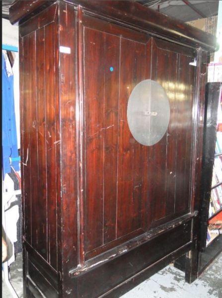 Darkwood TV Cabinet in Good Condition - R 3800