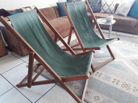 Vintage style deck chairs