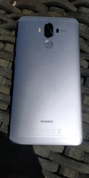 Hauwei Mate 9... 4000 or Swap Plus ur cash