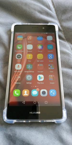 Hauwei P8 lite 1400