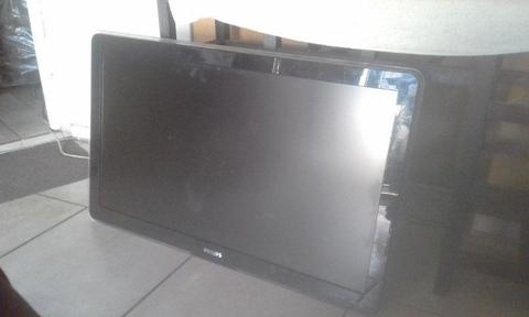 42 inch Philips Lcd Tv - Full Hd - Usb - Remote - Spotless - Bargain !!!!!
