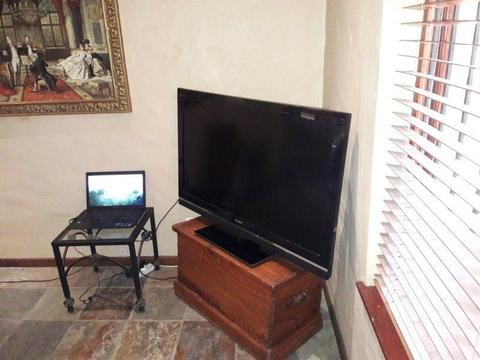 LCD TV FOR SALE 46 INCH SONY BRAVIA