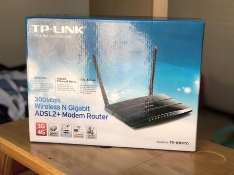 TP-Link W8970 300m Wireless N Gigabit ADSL2+ Modem Router