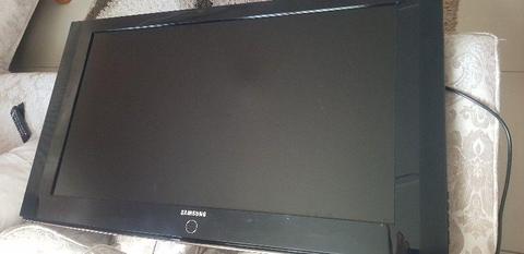 Samsung 40 Inch Tv LCD