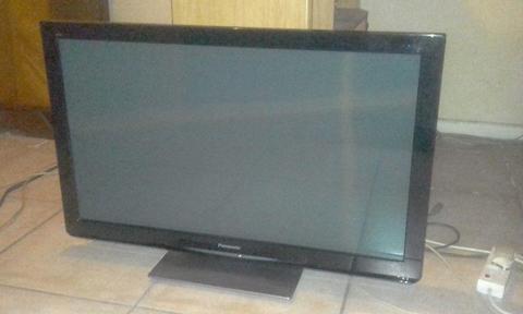 42 inch Panasonic Smart Plasma Tv - Full Hd - Usb - Remote - Spotless - Bargain !!!!!!