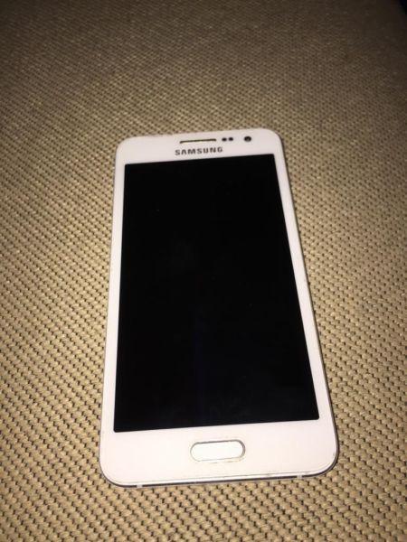 Samsung A3