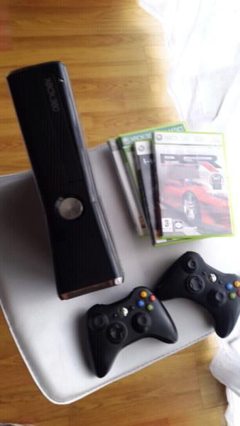 Xbox 360 250gb with games