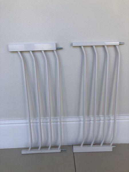 Dreambaby 27cm gate extensions x 2