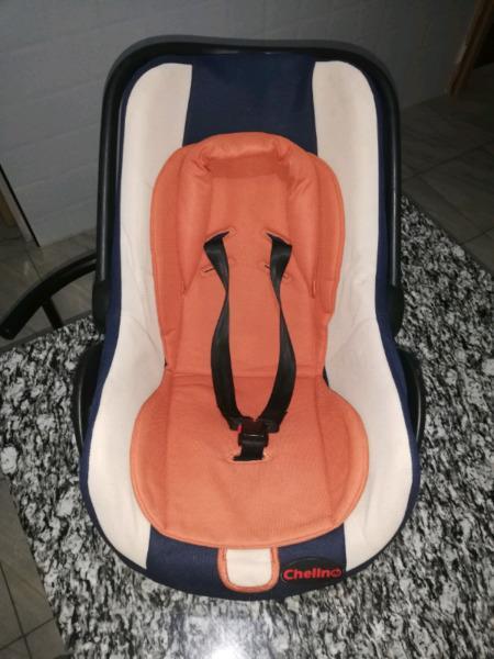 Car Seat Chelino For Sale R400