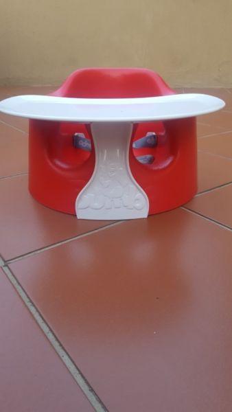 Bumbo floor seat and play tray