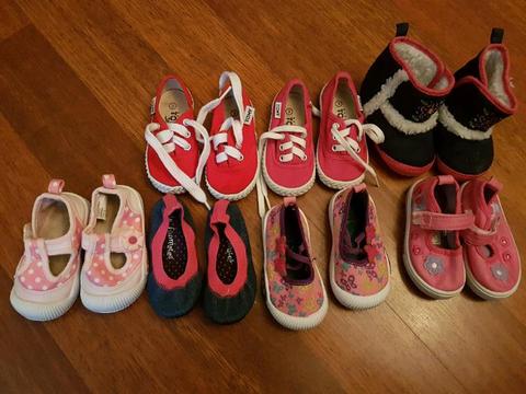 Baby girl shoes size 1 - 3. For 1 - 2 years old