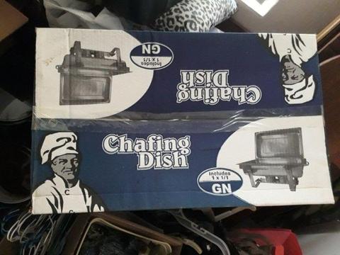 Chafing dish plus a box of Flaz chafing dish fuel - all new
