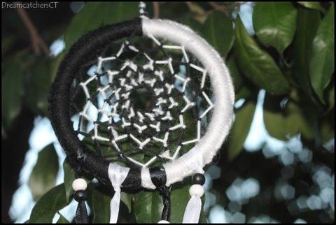 Dreamcatcher!!!Black & White- Medium, 10cm in diameter