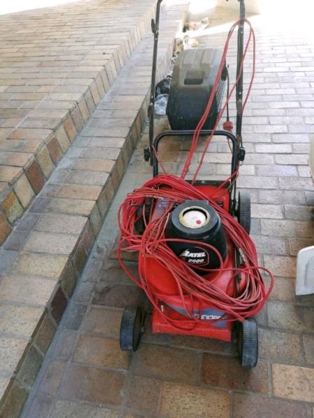 Ratel tandem lawn mower aluminium body with extended cable