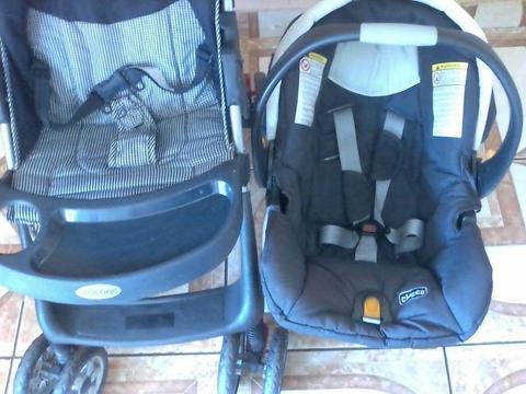 Pram Chicco with detachable car seat