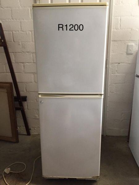 Kic 250l fridge freezer