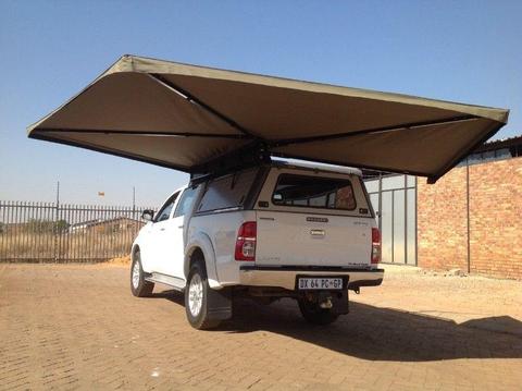 IDEAL FOR THE OUTDOOR ENTHUSIASTS - THE MAXI SHADE 270 AWNING AT OFFROAD SA TEC