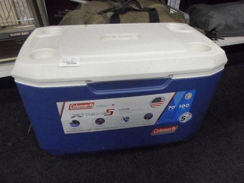 Coleman Xtreme5 Large Cooler Box