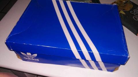 Adidas original lmited edition sneaker- uk12