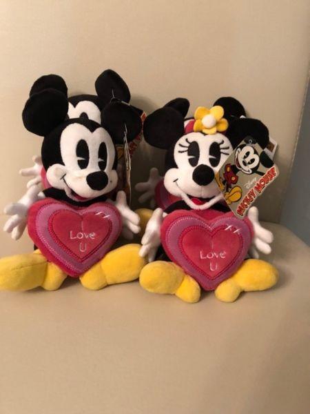 Mickey Mouse - I love you Plush (20cm)