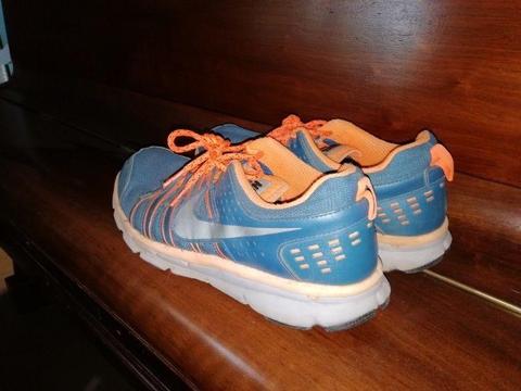 Nike Flex Trail 2 Mens Running Shoes