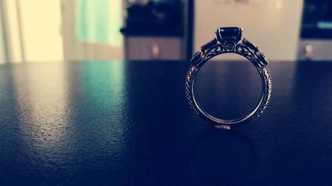 Engagement/wedding ring