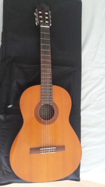 Yamaha C 60 acoustic guitar