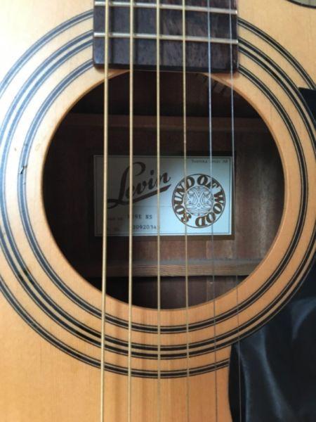 FOR SALE: Levin electro-accoustic guitar, excellent condition