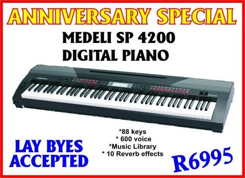 Medeli SP 4200 Keyboard (brand new)