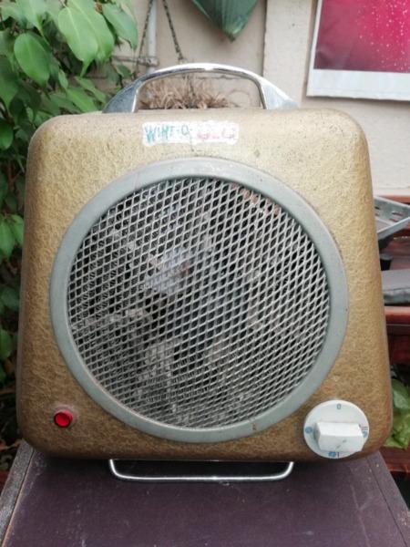 Old heater/fan R100