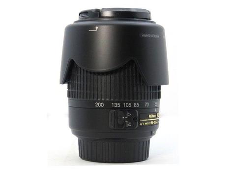 Nikon AF-S 55-200mm F/3.5-5.6 DX Lens
