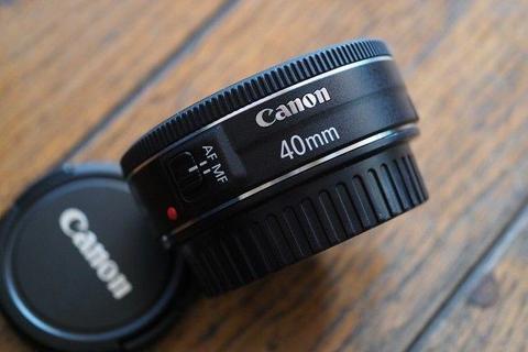 Canon 40mm F2.8 Pancake Lens