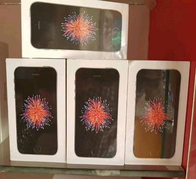 Get a Brand New Sealed iPhone SE 32G for only R4999