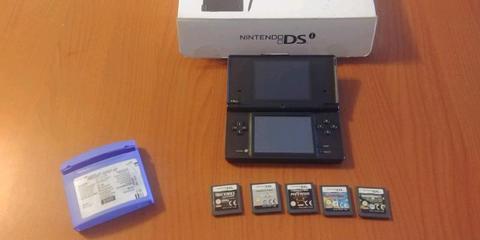 Nintendo ds with box and games R1000