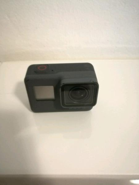 Gopro hero 6 black great condition