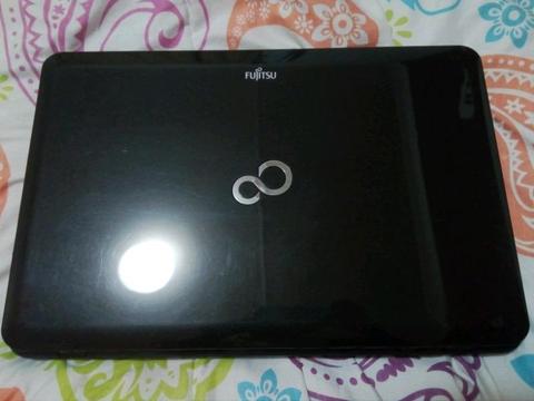 Fujitsu i3 Laptop