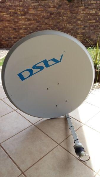 DSTV Dish with Bracket and Pipe