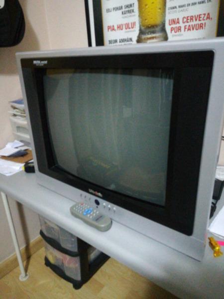74cm Ultrasonic TV Perfect condition