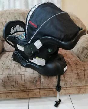 Chelino carseat plus isofix base 0-13kg