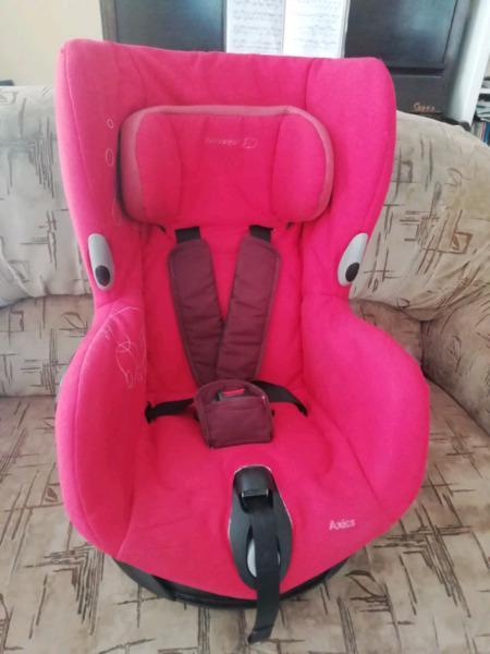 Maxi Cozi rotating Axiss Dorel carseat 9-18kg