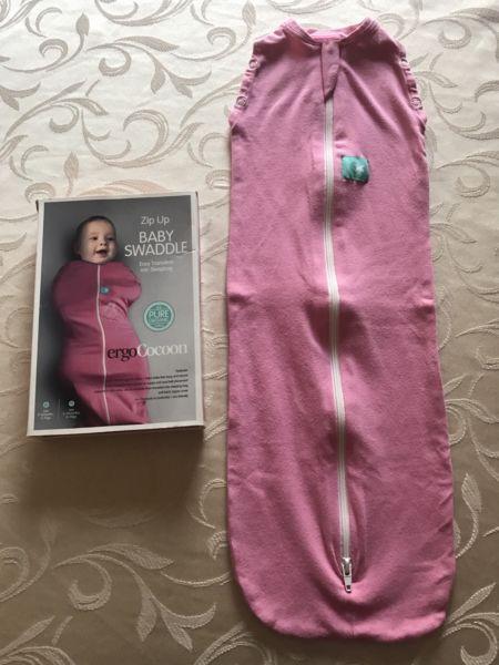 Baby Swaddle - pink 0-3 months