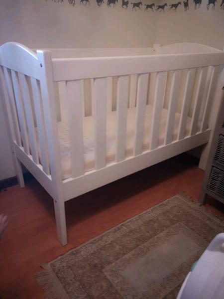 Large white cot