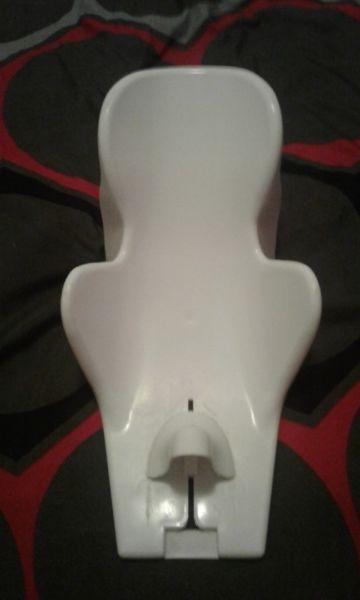 Baby Bath Chair For Sale – R50. Hardly used